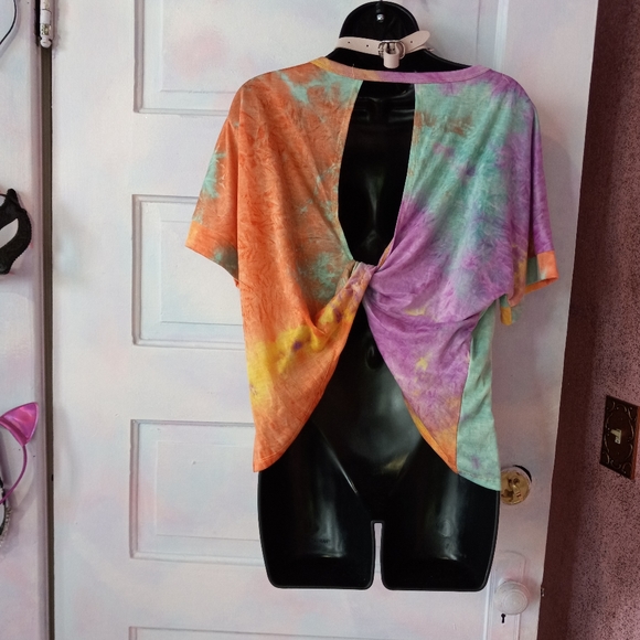 💥SQUID GAMES! Crossing revealing back unique ooak custom tiedye tee! Nwot! - Picture 6 of 7